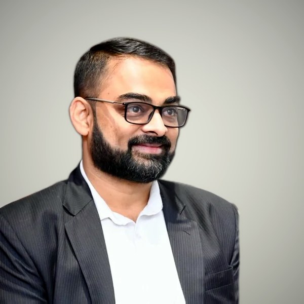 Dr Varun Murthy
